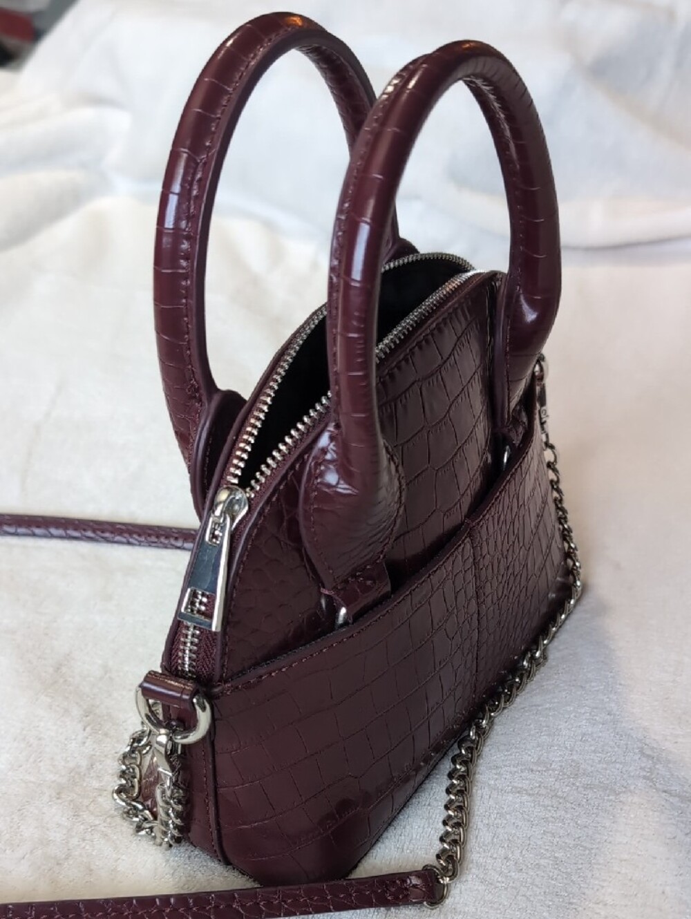 Zara, Croc-Embossed Satchel in Burgundy with Chain Strap - Picture 7 of 7